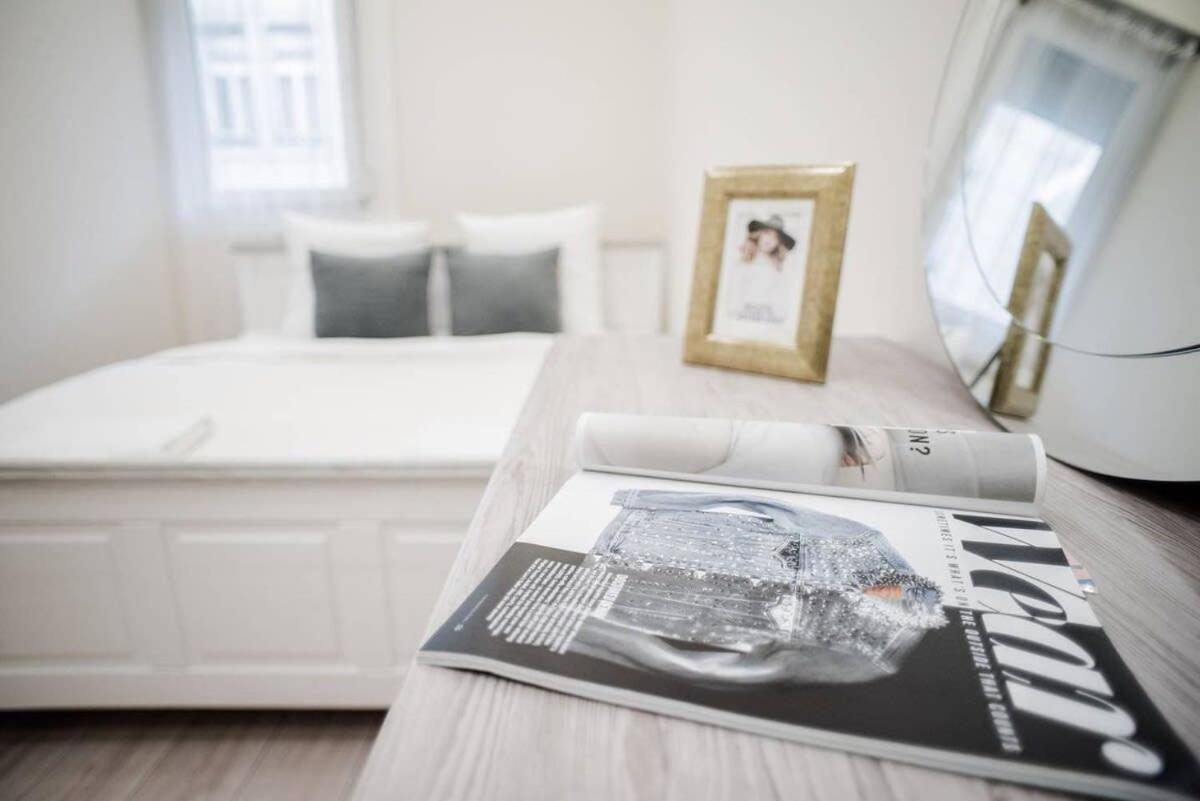 New Luxury Apartment In The Center With A/C Budapest Exteriör bild