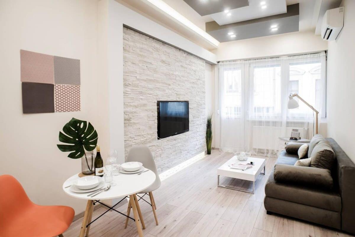 New Luxury Apartment In The Center With A/C Budapest Exteriör bild